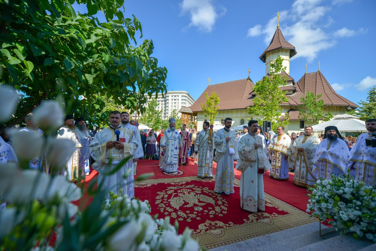 Cinstirea Icoanei „Prodromița” în Capitală 120905