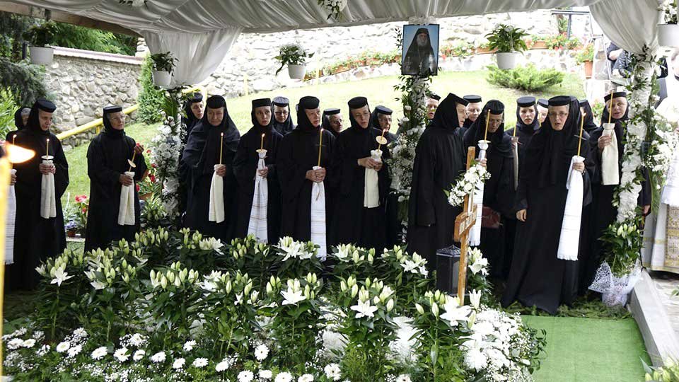 Parastas pentru părintele Emilian Panait, la Mănăstirea Ciolpani 120966