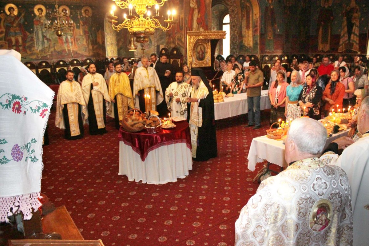Cinstirea Icoanei Maicii Domnului „Prodromiţa” la Galaţi 120995