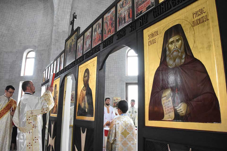 Sărbătoare la Mănăstirea Pantocrator din Beclean 121039