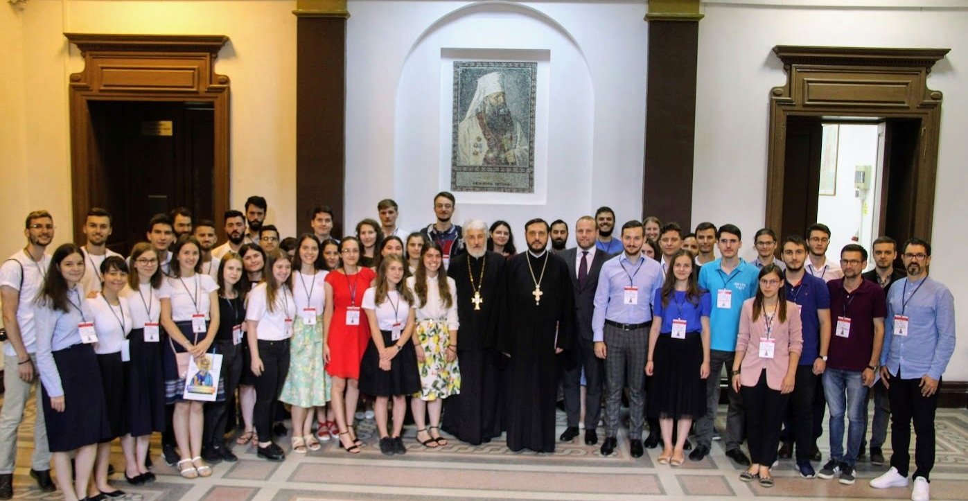  Tinerii – căutători ai valorilor netrecătoare și promotori ai comuniunii între generații 120977