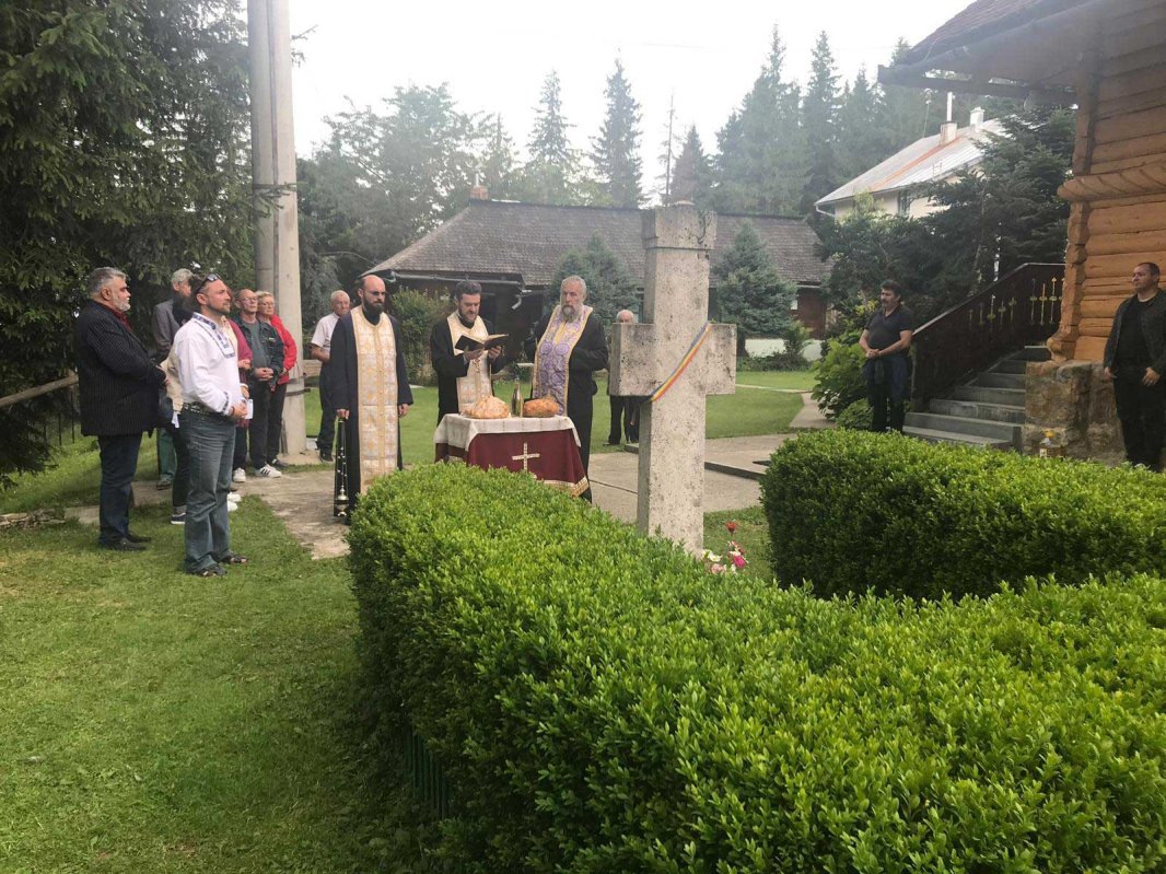 Parastas la 110 ani de la nașterea filosofului Constantin Noica 121231