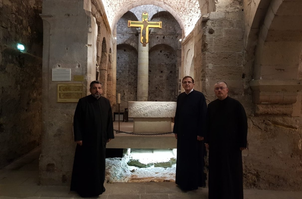 Pelerinaj al preoților de la  Parohia Curtea Veche în Franța 121370