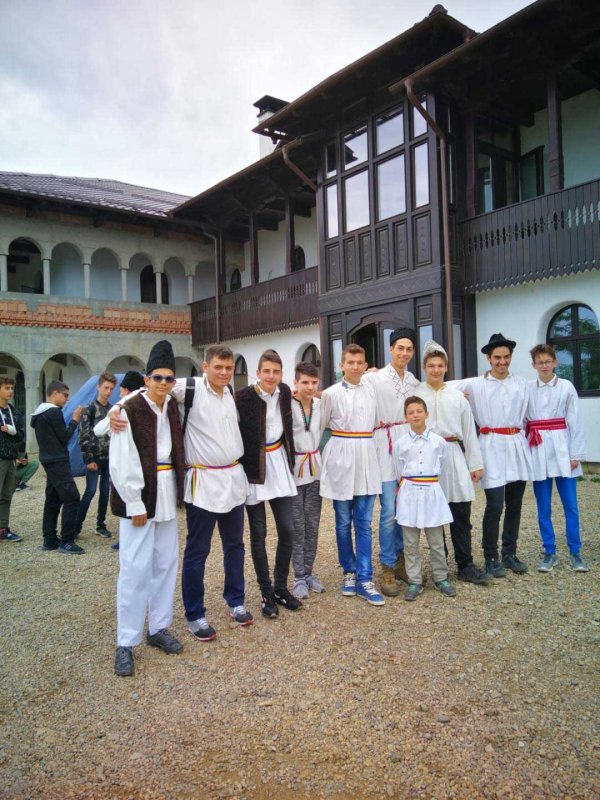 Tabere de vară pentru adolescenți, la Oașa, Găbud și Țețu 121411