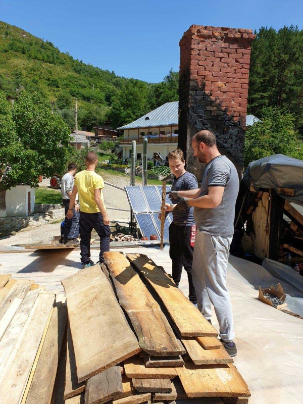 Membrii ASCOR Alba, în Tabără de lucru la Mănăstirea Râmeț 121506