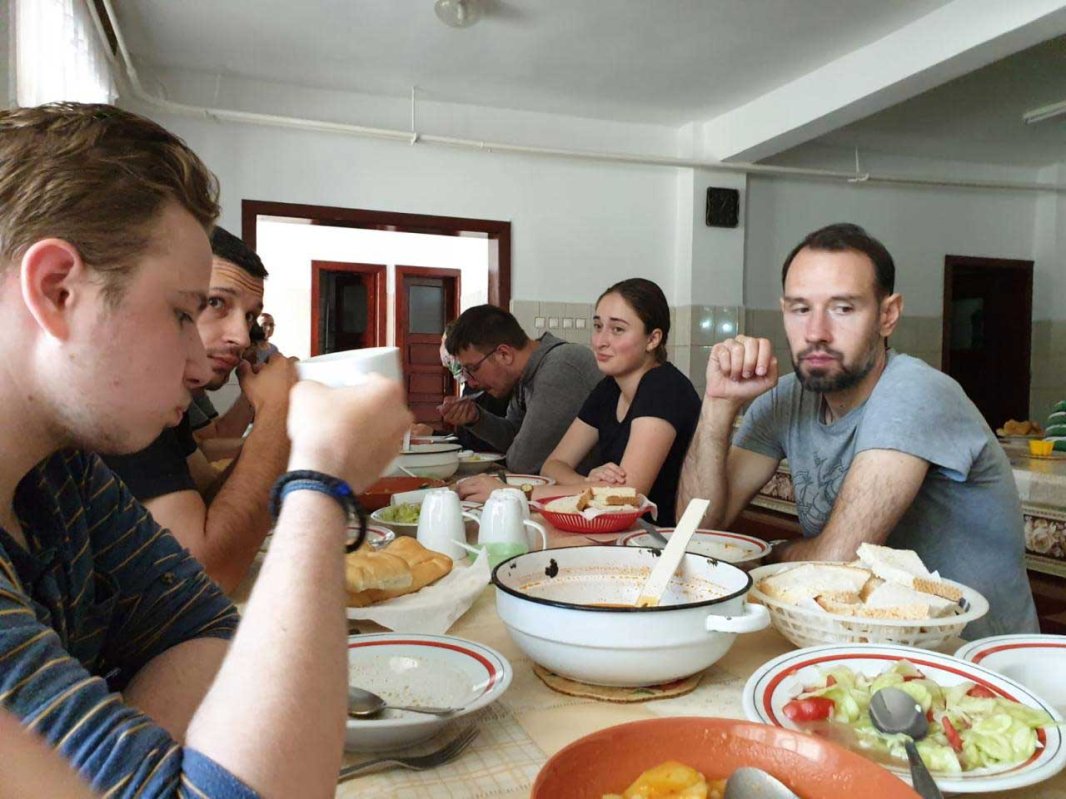 Membrii ASCOR Alba, în Tabără de lucru la Mănăstirea Râmeț 121511