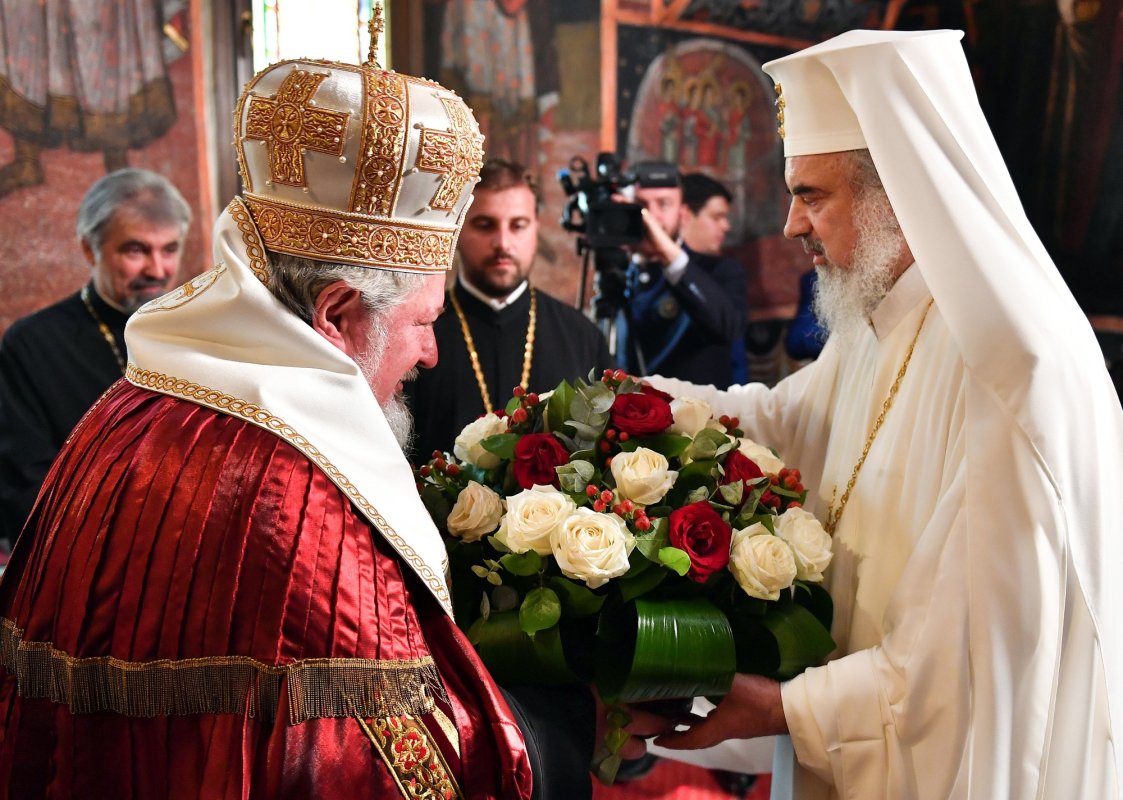 Patriarhul României sărbătoreşte prin rugăciune împlinirea vârstei de 68 de ani 121448