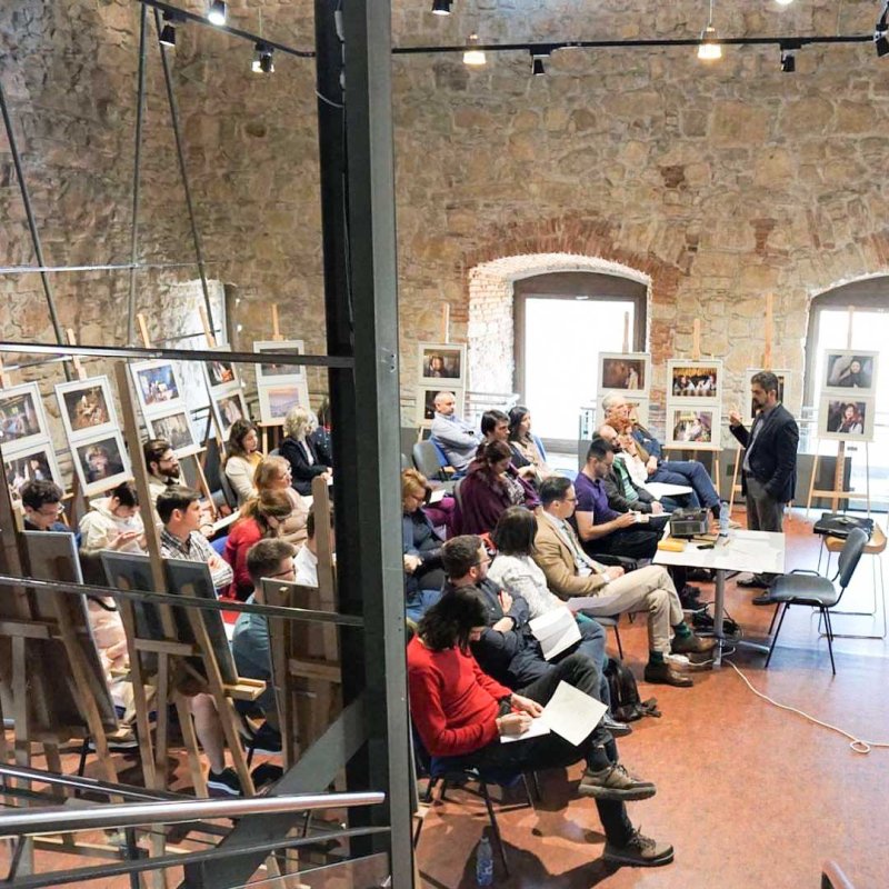 Practicarea virtuţii ne face fericiţi 121093