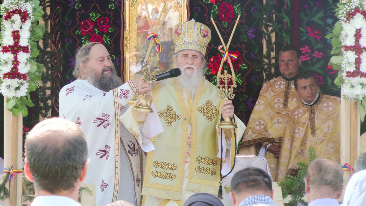 „Atunci când omul se îndepărtează de Dumnezeu, se îndepărtează şi de semeni” 121638