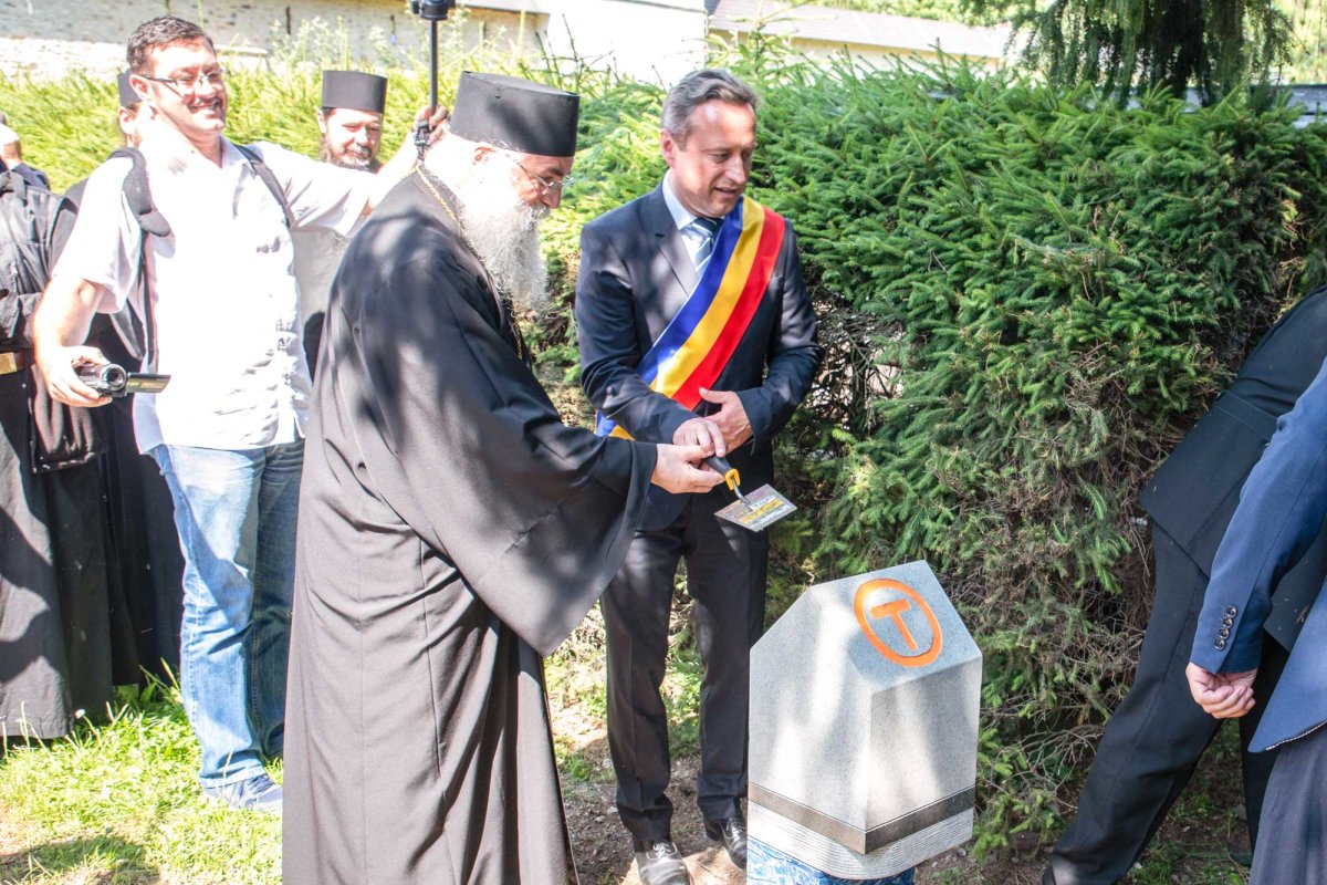 La Mănăstirea Putna a fost inaugurat drumul „Via Transilvanica” în Bucovina 121851