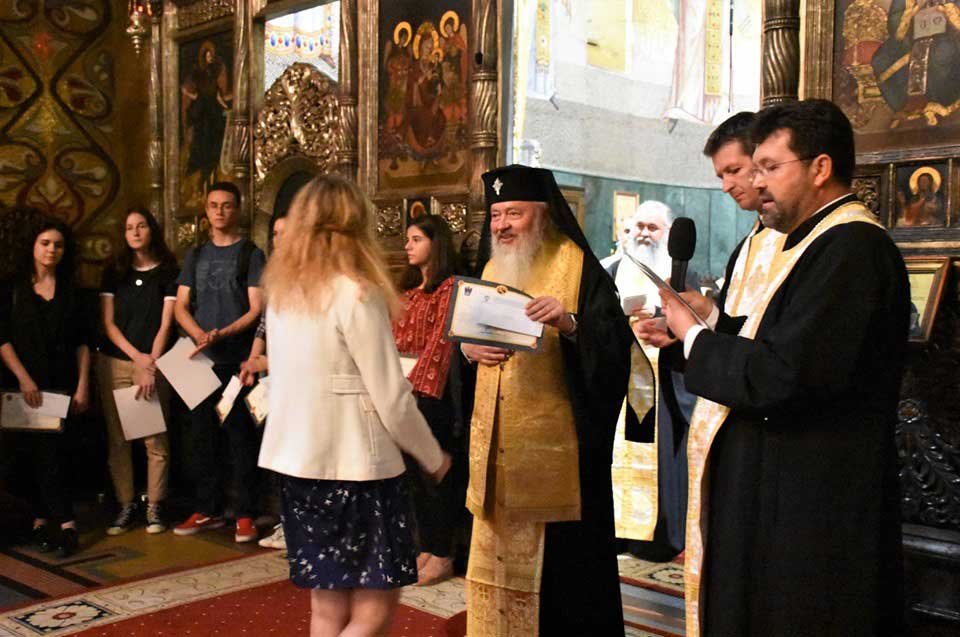 Premierea tinerilor cu nota 10 la BAC în Arhiepiscopia Clujului 121823