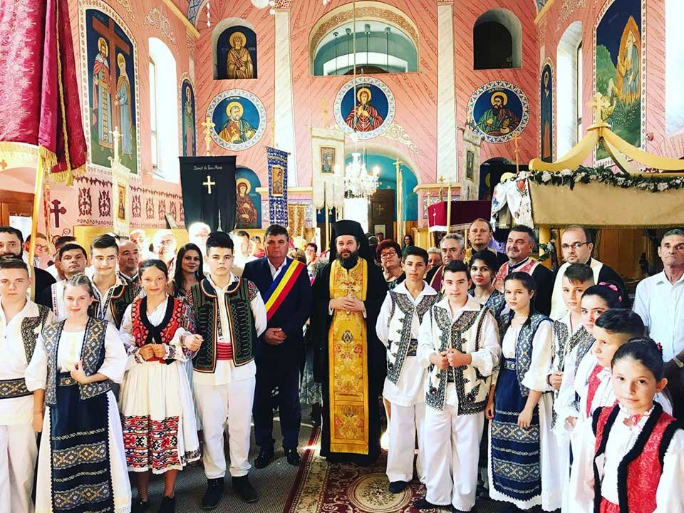 Sărbătoarea Secerişului în Parohia arădeană Mănăştur 121827