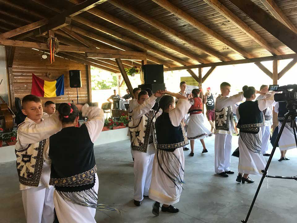 Sărbătoarea Secerişului în Parohia arădeană Mănăştur 121835