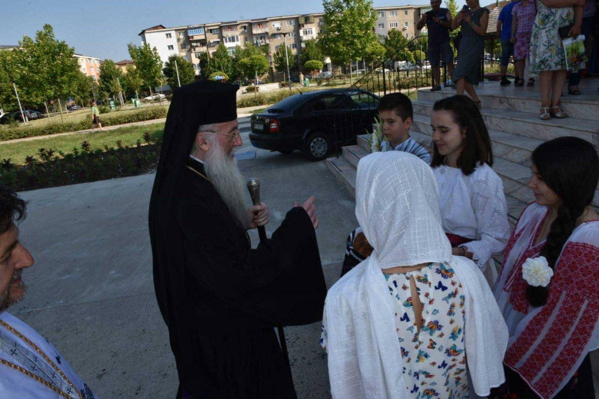 Bucurii duhovniceşti pentru credincioşii severineni 121900