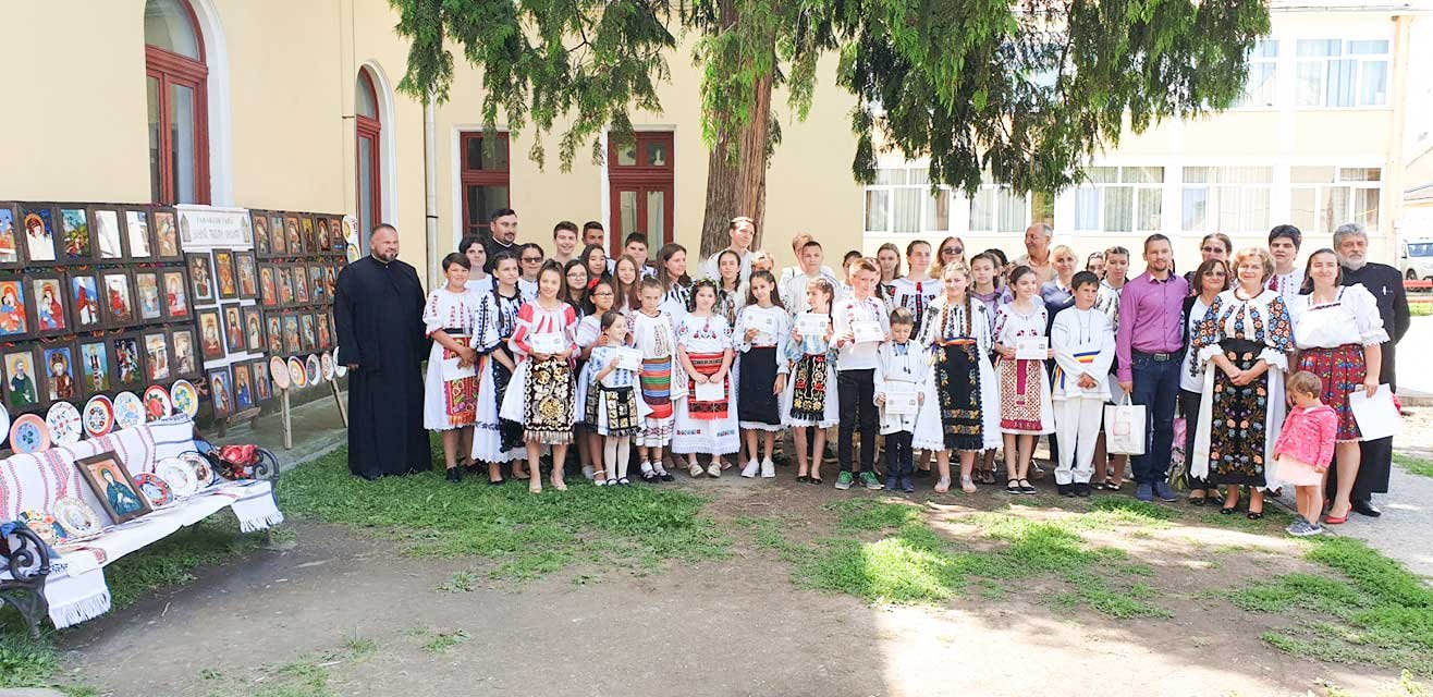 O nouă ediţie a Taberei de pictură icoană „Lumină, tradiţie, credinţă” 121947