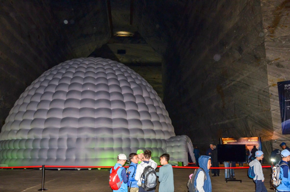 „Supernova” de la 200 de metri sub pământ 121953