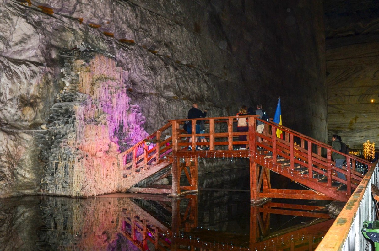 „Supernova” de la 200 de metri sub pământ 121955