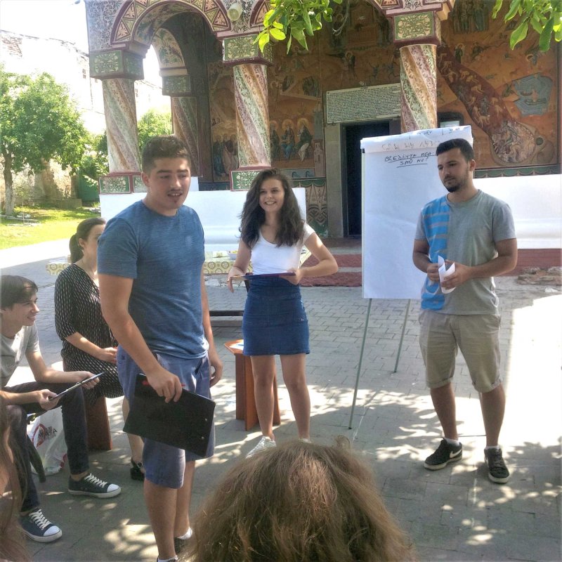 Pelerinaj de suflet la Mănăstirea Nera 122015