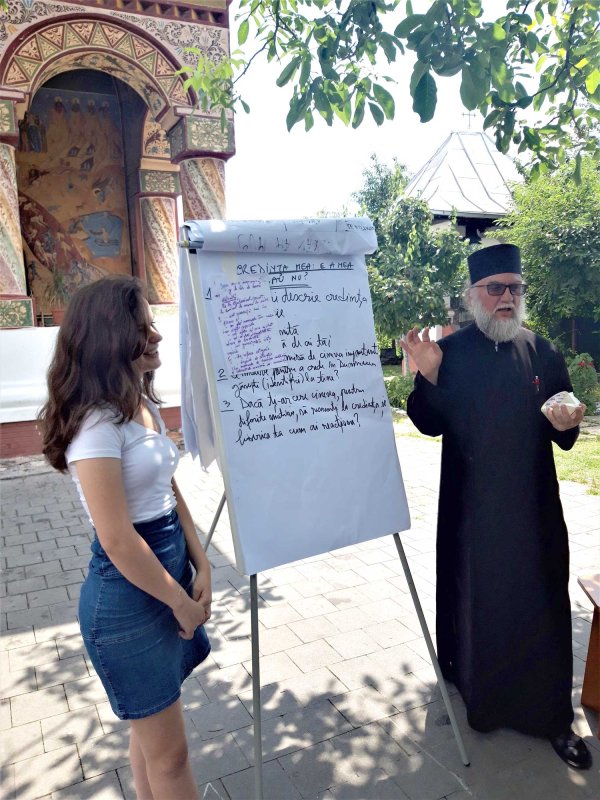 Pelerinaj de suflet la Mănăstirea Nera 122017