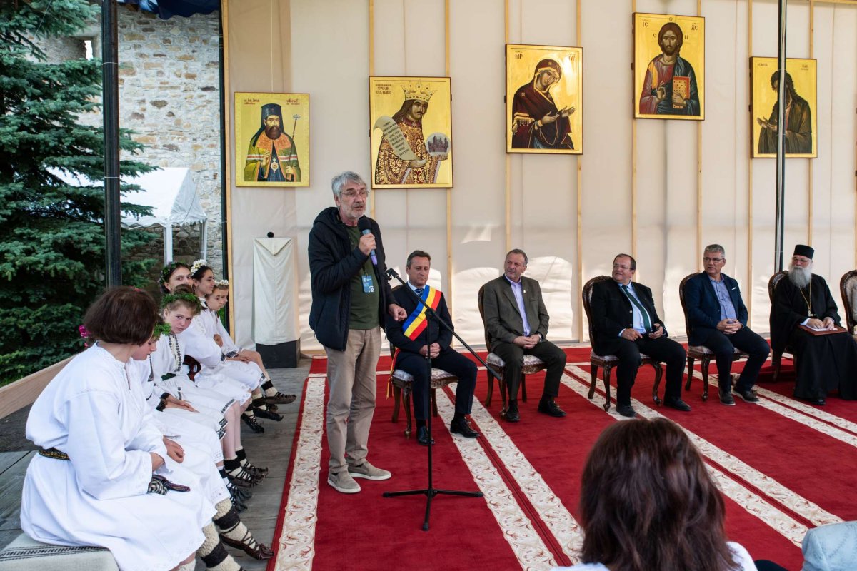 Traseu turistic care leagă Mănăstirea Putna de Dunăre 122074