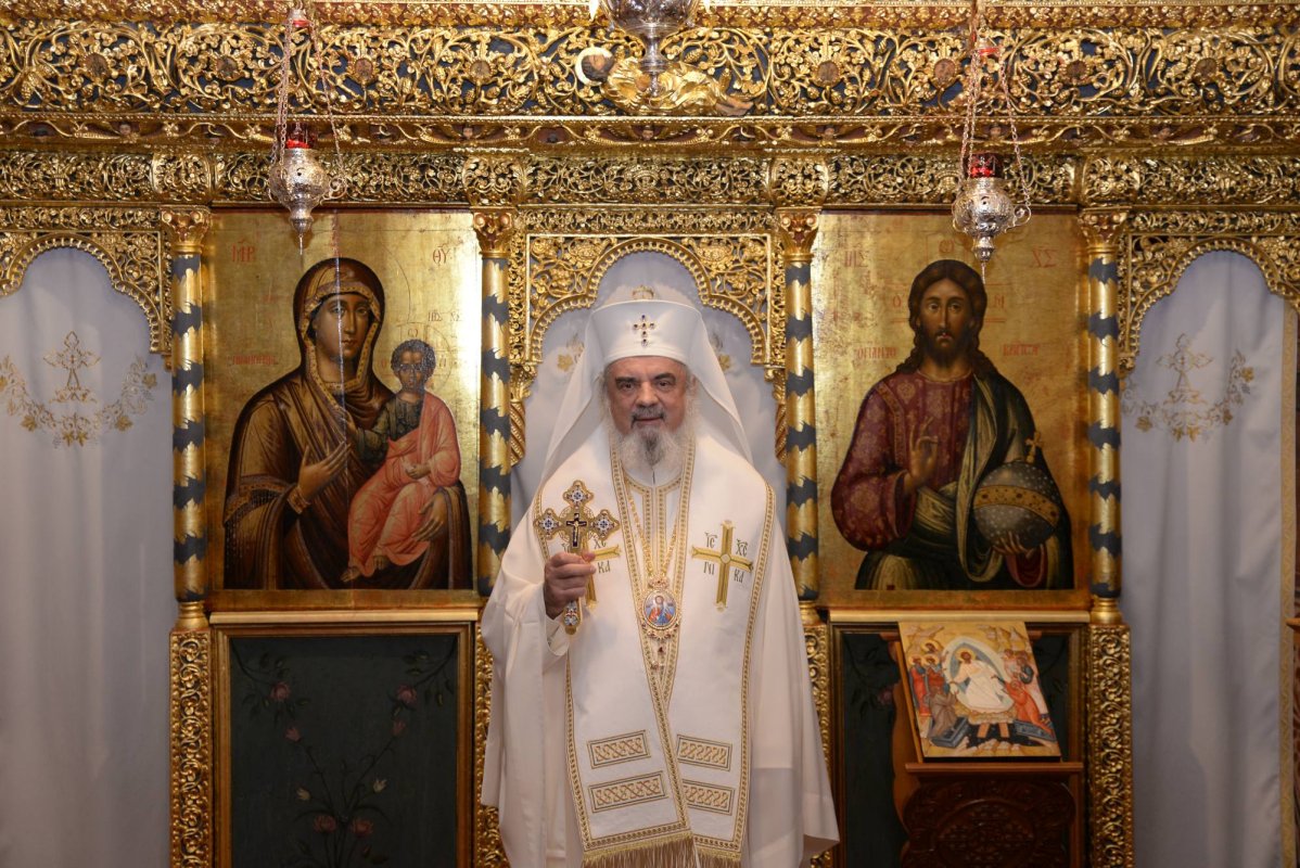 Credinţa unită cu iubire şi cu multă smerenie ajută pe cei bolnavi 122121