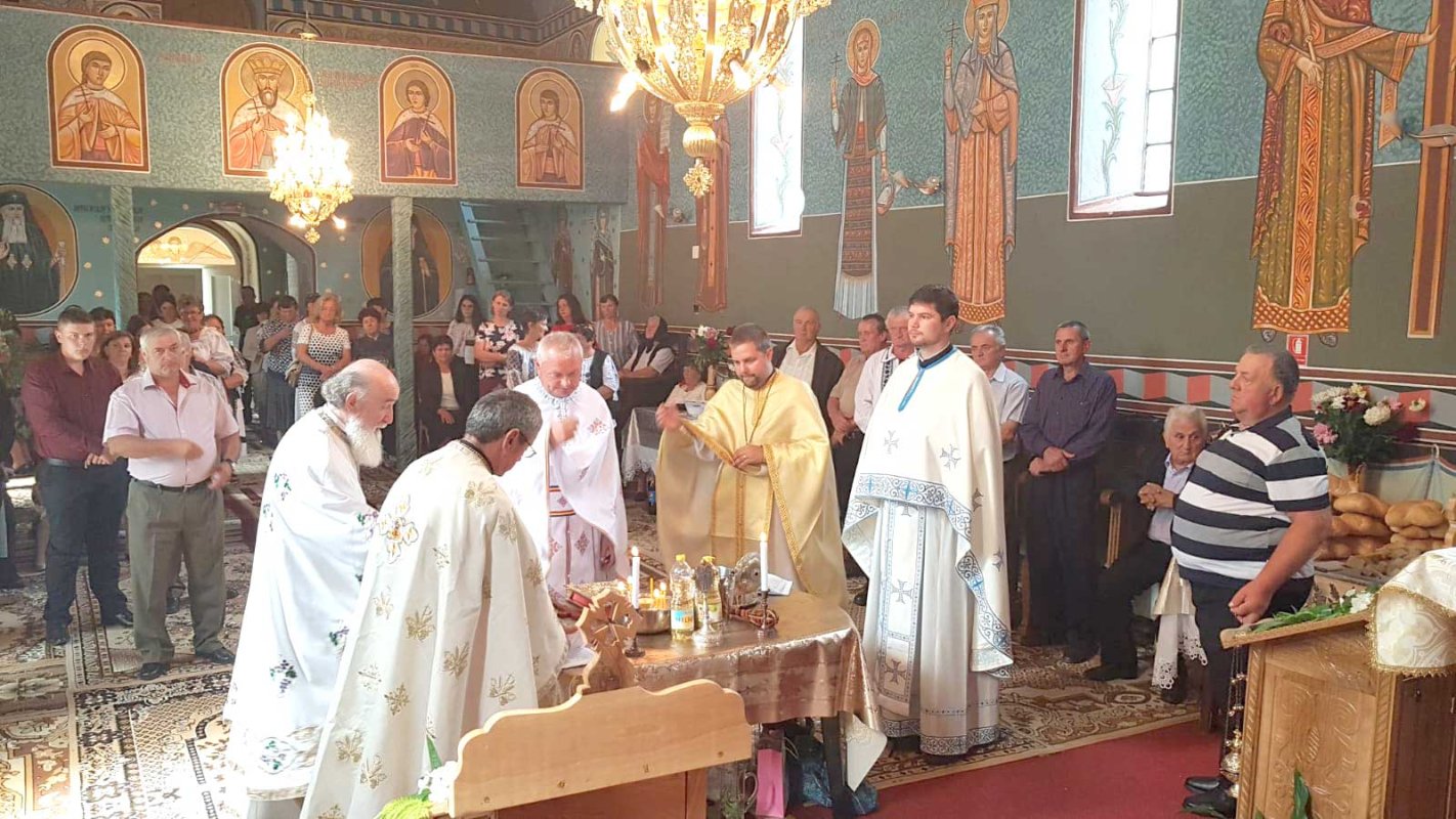 Hramul de vară al bisericii din Lunca Vișagului 122181