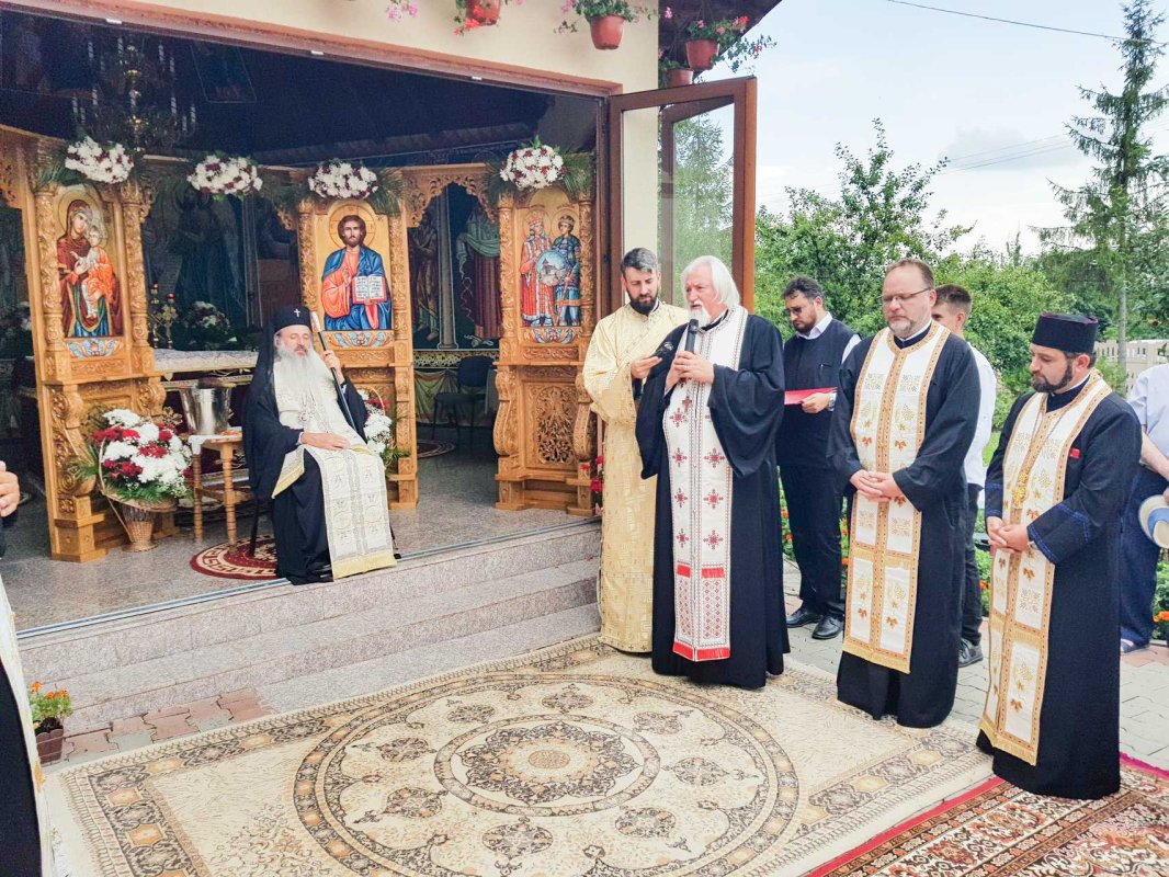 IPS Teofan a sfinţit noua casă praznicală a Parohiei „Sfântul Dimitrie” – Iorcani 122209