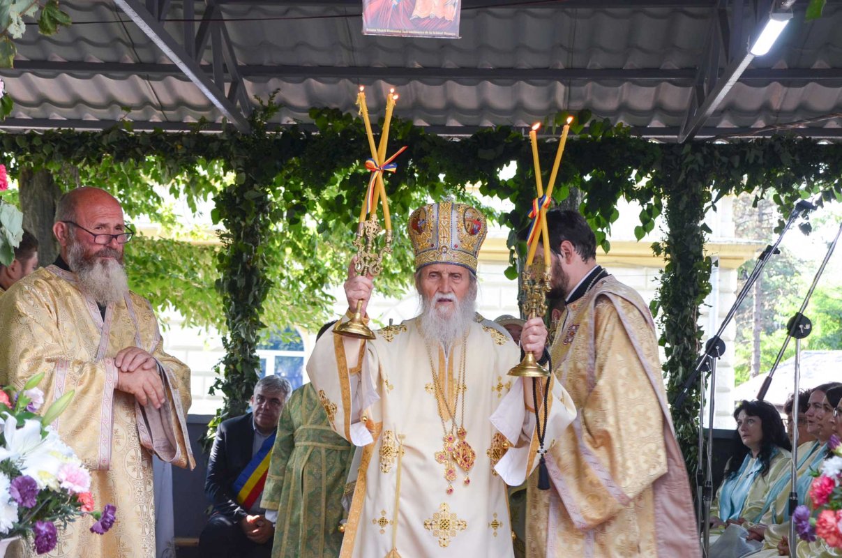 „Pe cel bolnav îl duci la medic, iar pe cel ce a greşit îl duci la duhovnic” 122338