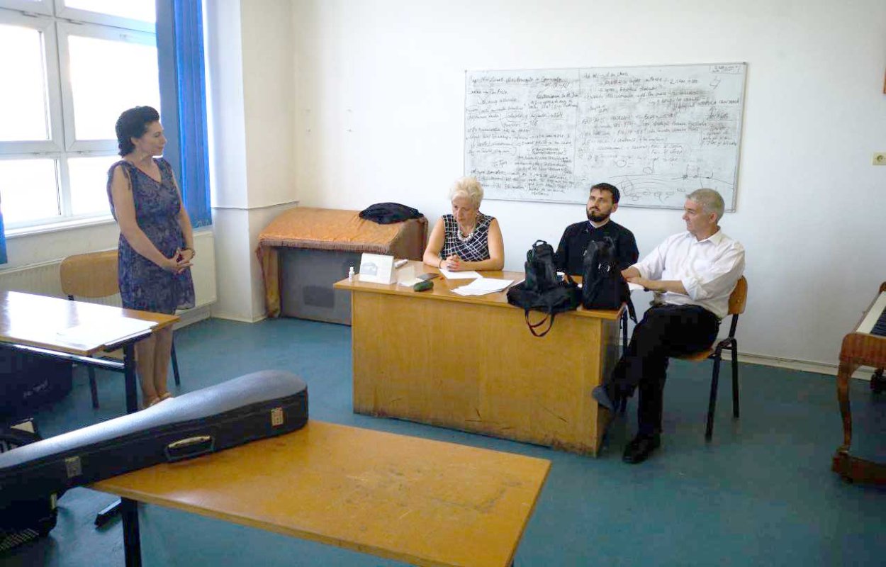 Sesiuni de admitere la Facultățile de Teologie Ortodoxă din Alba Iulia și Oradea 122400