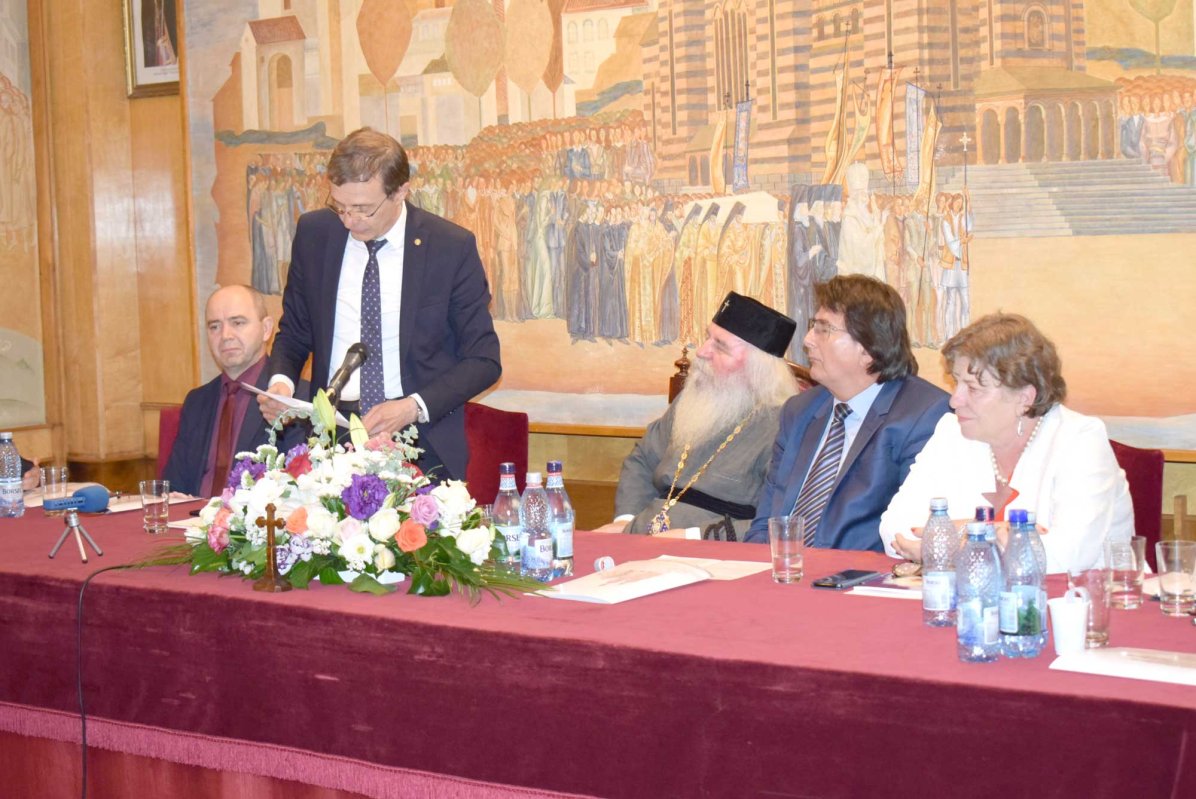 Simpozionul „Centenarul bănățean. Un secol de administrație...”, la Timișoara 122375