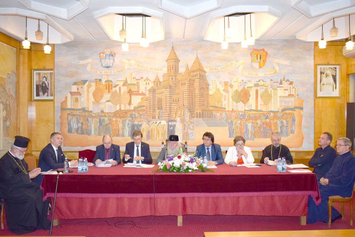 Simpozionul „Centenarul bănățean. Un secol de administrație...”, la Timișoara 122377