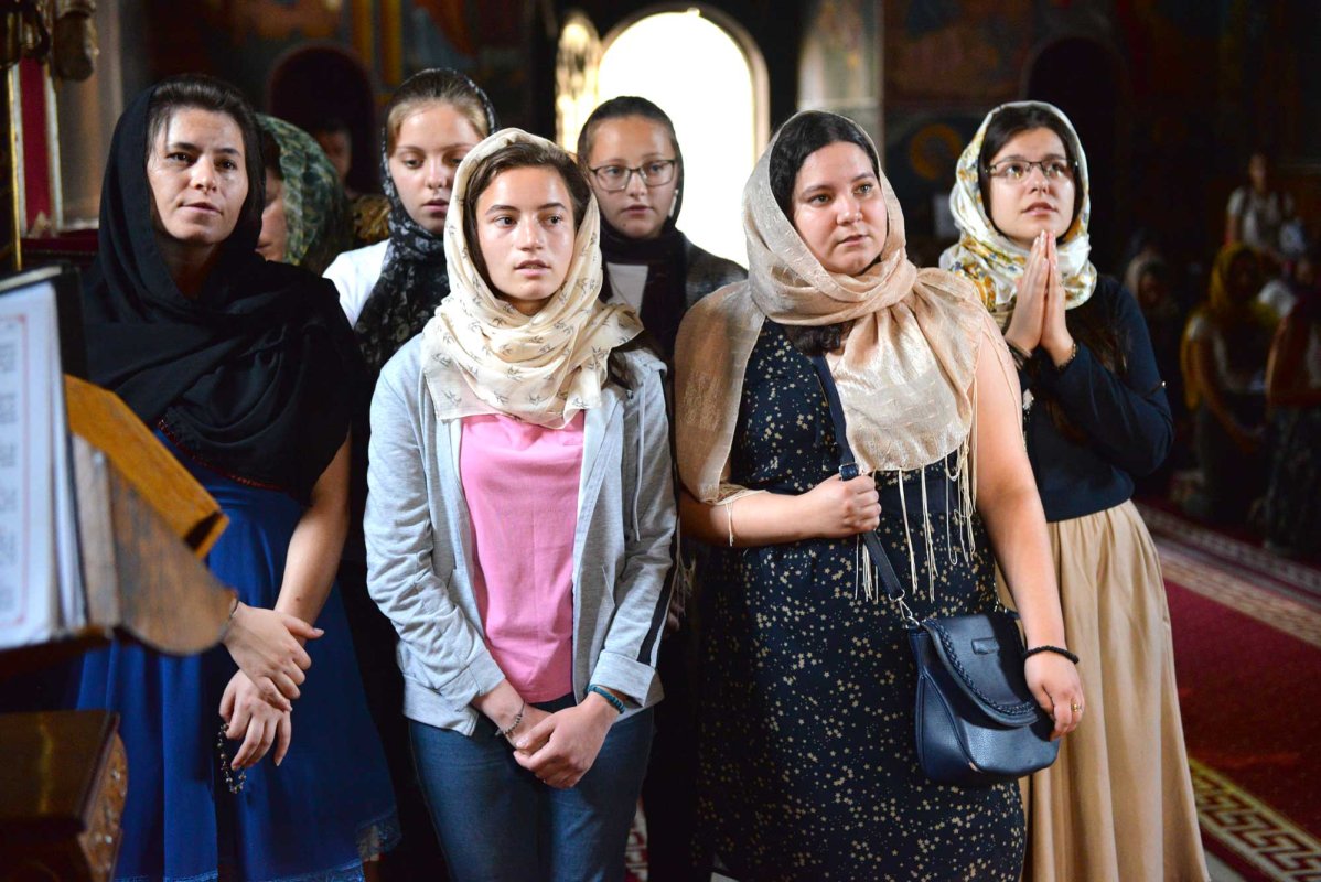 A început pelerinajul pedestru „Pe urmele sfinţilor nemţeni” 2019 122504