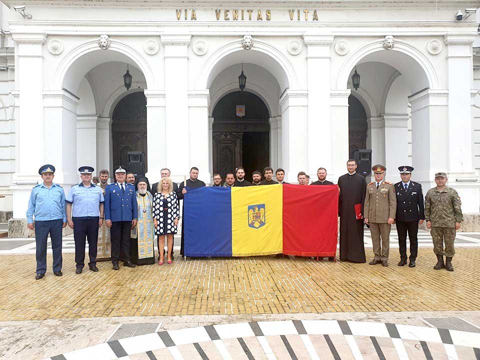 Arhiepiscopul Aradului a participat la manifestările dedicate Imnului Național 122469