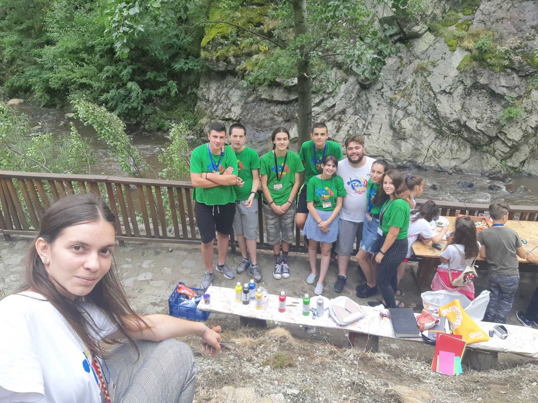 Copiii din Eftimie Murgu, păstrători ai tradițiilor înaintașilor 122477