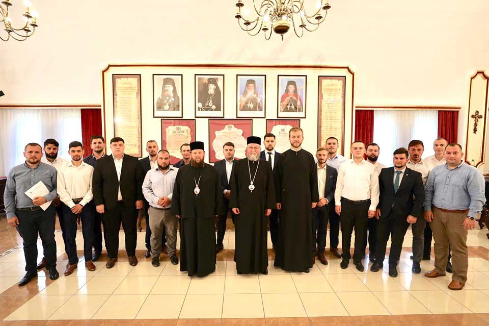 Întâlnire cu absolvenții Facultății de Teologie 122648