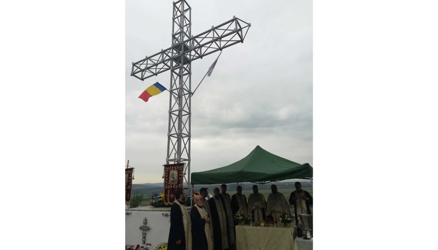 Sfinţire de troiţă în Parohia Jevreni, Protopopiatul Oneşti 122656