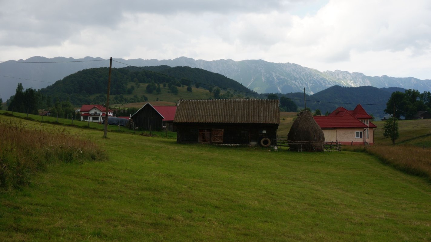 Șirnea, perlă din salba ținutului Bran 122613