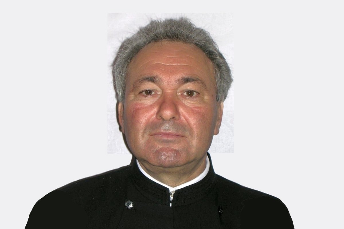 Un ctitor harnic și un înțelept păstor de suflete - părintele  Alexandru Buta (1951-2019) 122617