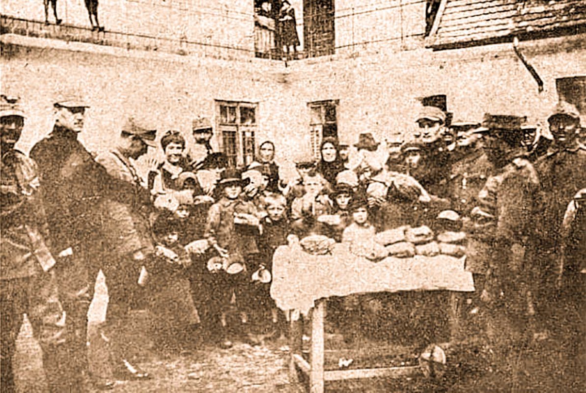 Centenarul intrării Armatei române în Budapesta 122215