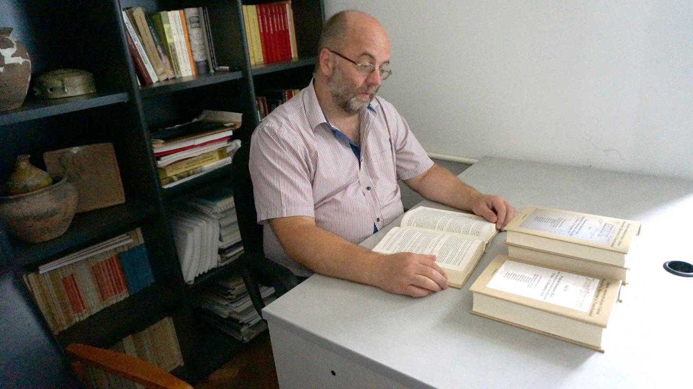 Schițe istorice ale relațiilor dintre români și maghiari 122233