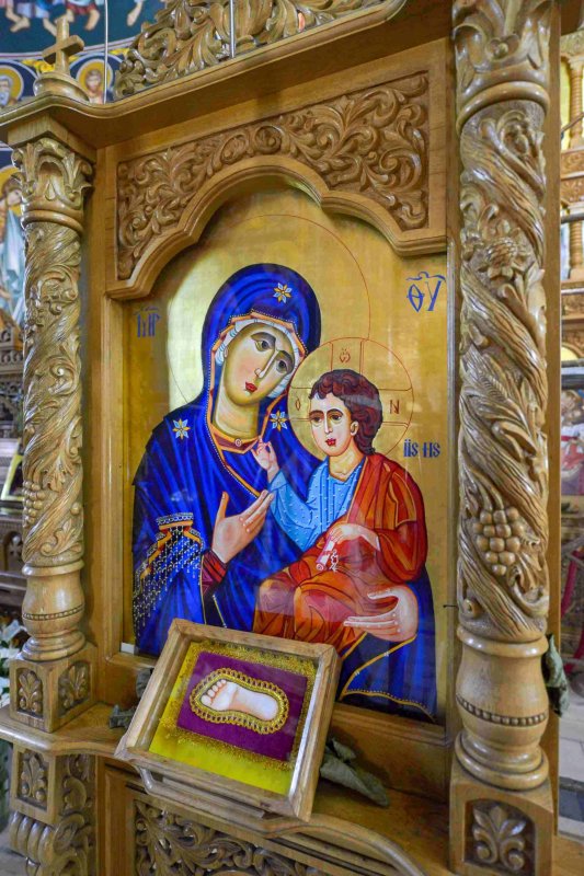 Monahul, „chemat să-I vorbească lui Dumnezeu despre oameni” 122709