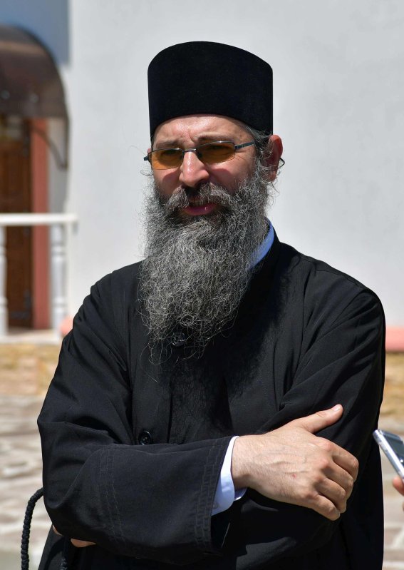 Monahul, „chemat să-I vorbească lui Dumnezeu despre oameni” 122715