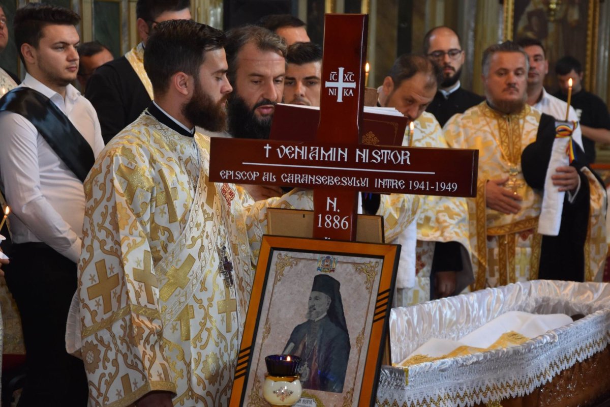 Restituire istorică a Episcopiei Caransebeșului 122727