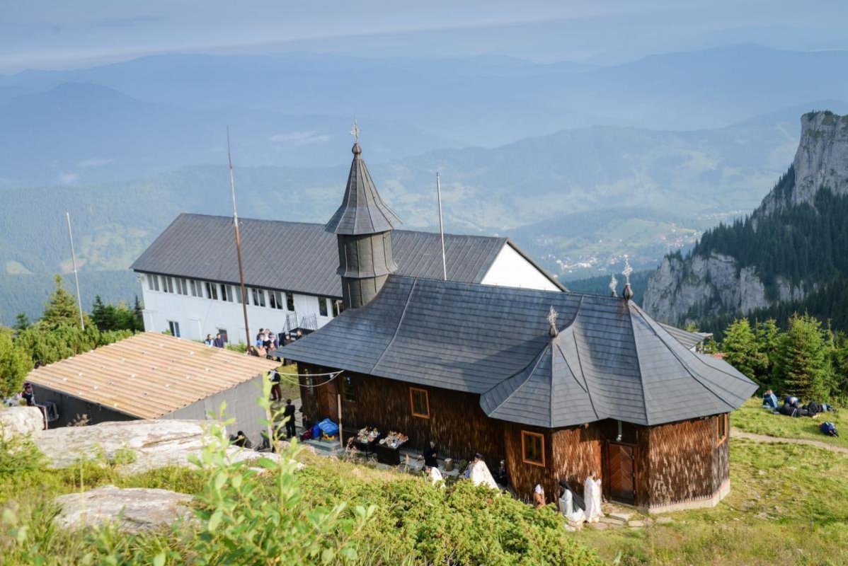 Biserica Mănăstirii Ceahlău, judeţul Neamţ 122917
