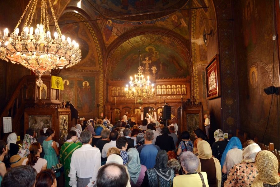 Liturghie arhierească la Catedrala din Caracal 122851