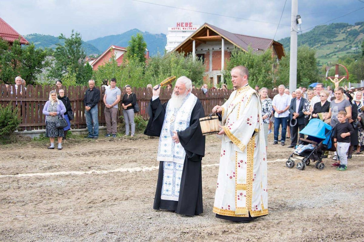 Piatră de temelie pentru noua biserică din orașul stațiune Sîngeorz-Băi 123166