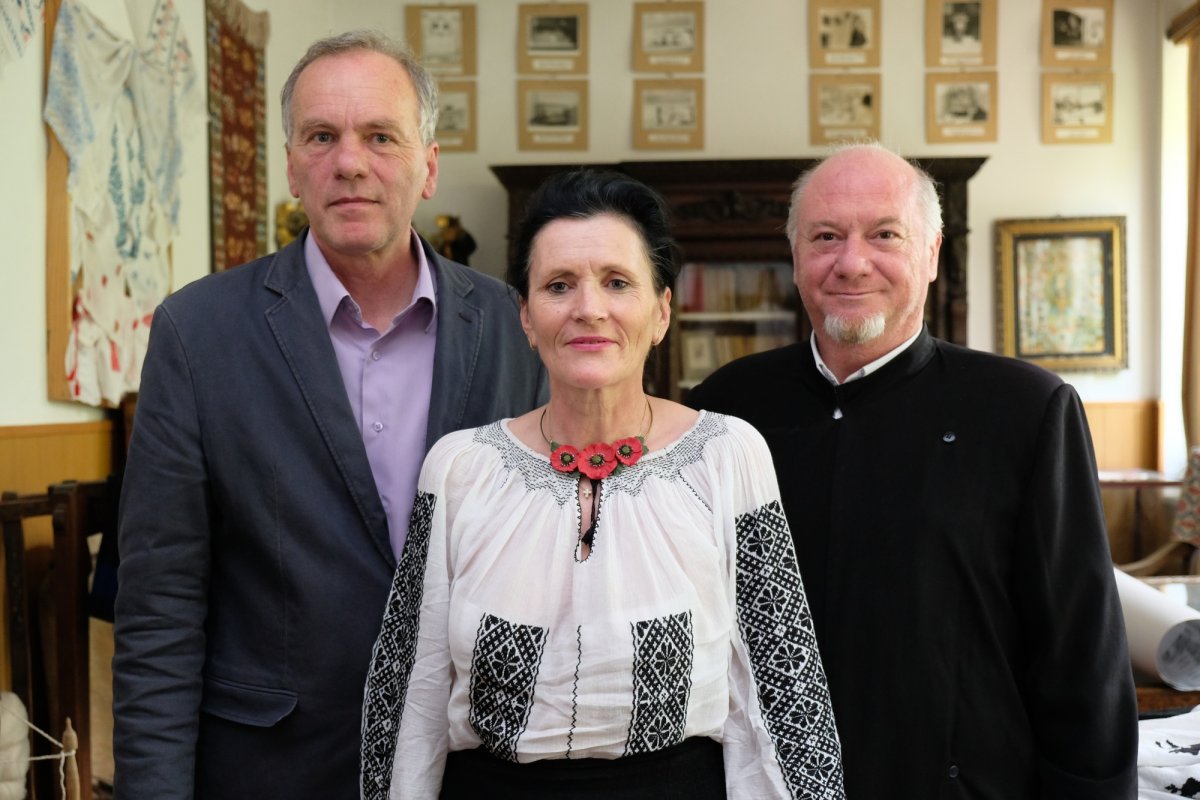 Proiectele unei biserici în educarea tinerilor 123127