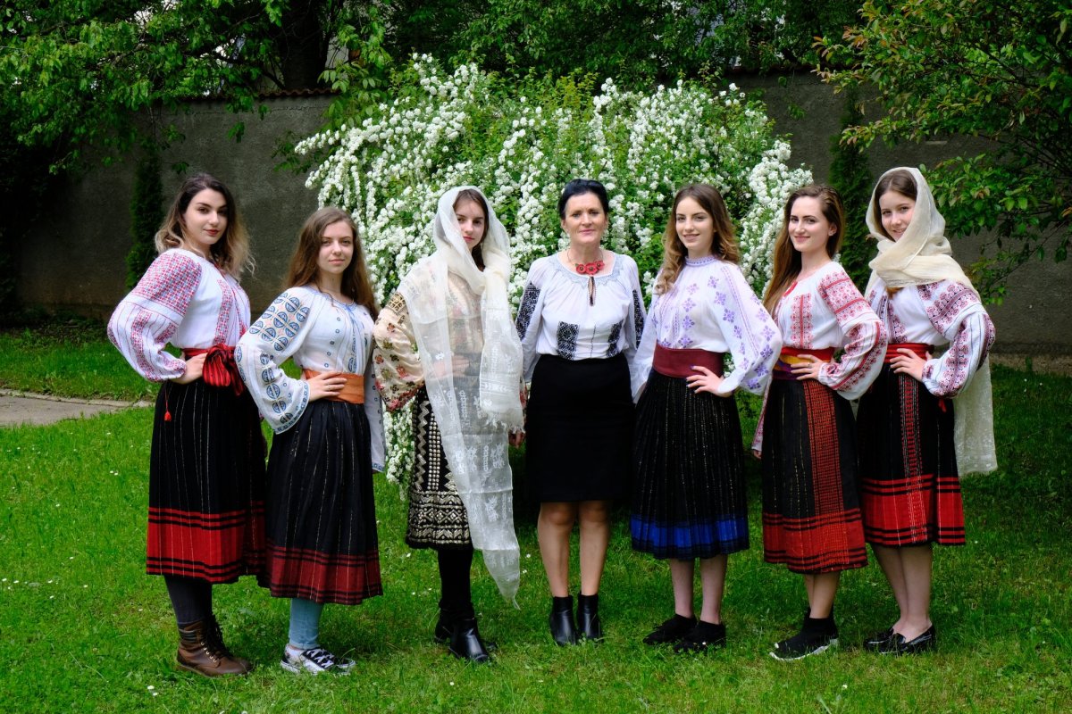 Proiectele unei biserici în educarea tinerilor 123130