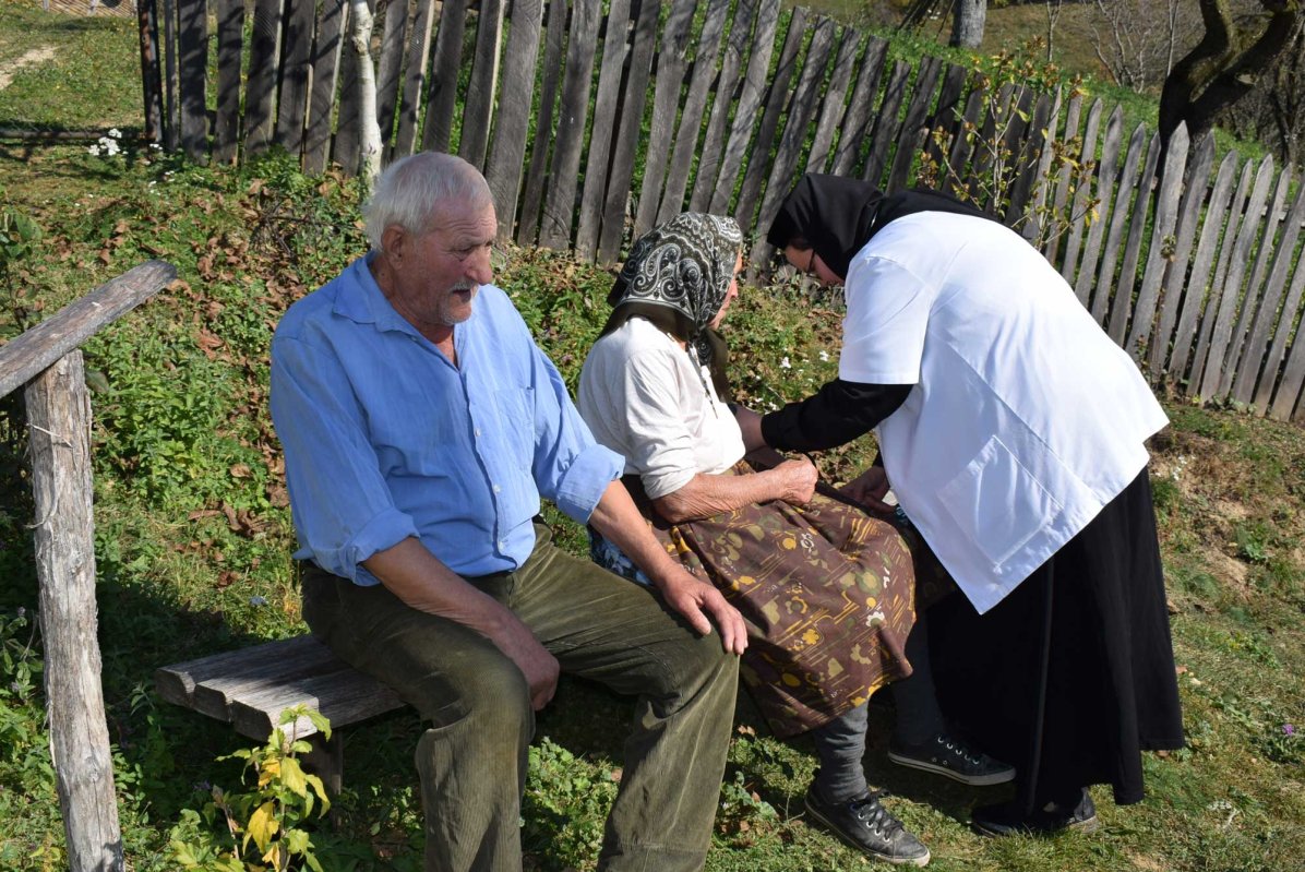 Activități social-filantropice în Arhiepiscopia Timișoarei 123270