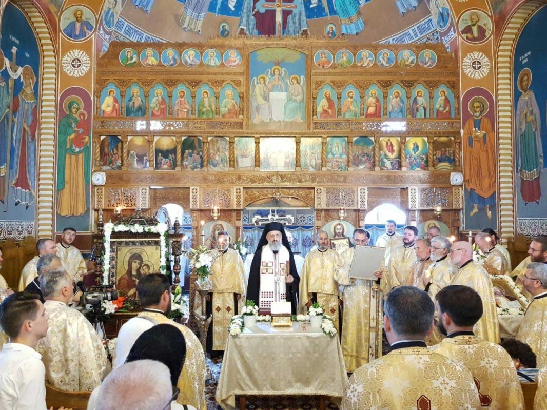 Sfântul Gheorghe Pelerinul întors acasă, în satul natal 123278